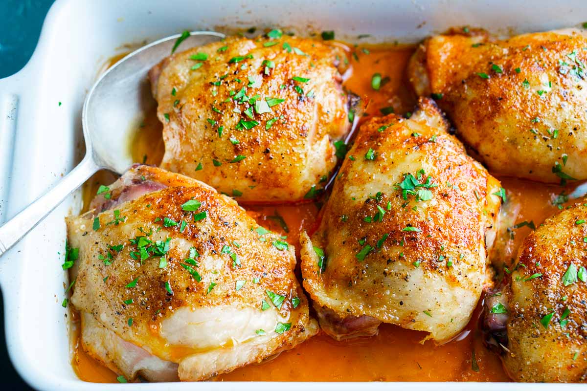 Crispy & Juicy Baked Chicken Thighs in Just 35 Minutes